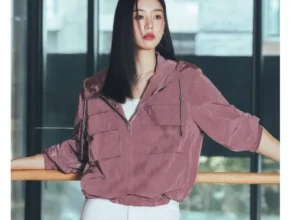 유튜브에서 대박난 제품 24SS 글리터 스카시 후드 집업 자켓 3 SET 자신에게 투자하세요