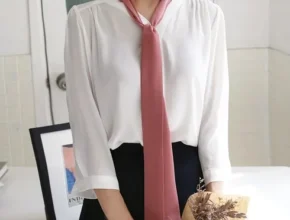 고급 선물세트 O 24FW 트윌리 스카프 모두가 좋아하는 이유는?