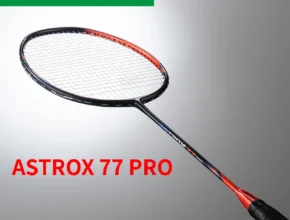 새롭게 변신한 ​요넥스 아스트록스 77 프로 배드민턴 라켓 올해도