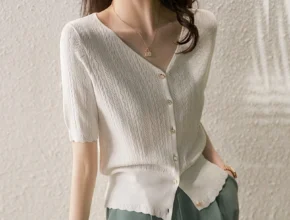 최고템 ​2024&nbsp;요즘 sns에서 난리난 절묘한 웨이브 패턴 마이크로 할로우 여성 가디건 2023 반팔 v넥 흰색 얇은 면화 싱글 단추 느슨한 니트 탑&nbsp; 리뷰 최다로 엄선된 최고의 제품을 소개합니다. ? 너무 좋아