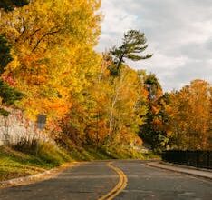 혹시 찾고계셨나요? ​10월 말 단풍여행지 추천 지금 바로 공개합니다