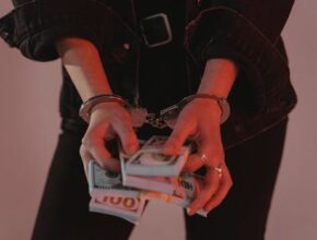요즘 이게 유행 ​업비트에서 가상화폐 계좌를 만들려면 어떻게 해야 하나요? 확인 부탁드립니다