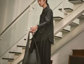 소름돋게 방송에서 봤던 김서룡 시그니처 24FW 이태리 NAPPA 램스킨 빅토트백&nbsp; 네벨스톡에서 소개해드립니다.