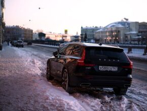 간단뉴스 ​볼보 V60 크로스컨트리의 차이점은 무엇인가요? 바로 클릭