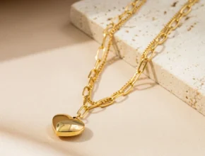 주목 방송에서 봤던 블리스 I SEGNI 18K 다이아 크로스 목걸이 미디움&nbsp; 네벨스톡에서 소개해드립니다.