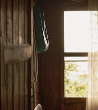 빠르게 확인 하세요! ​제네시스 뒷좌석 전동식 도어 커튼은 어떻게 조작하나요? 놓치지마세요