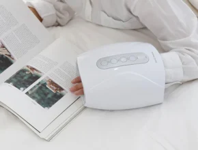 사계절 사랑받는 방송에서 봤던 무선손마사지기  네벨스톡에서 소개해드립니다. 확인해보세요