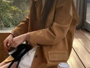 추가정보 떳다 꼭 갖고싶은 스웨이드자켓 제가 소개해 드립니다 관심이 뜨겁습니다