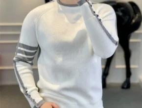 지금 바로 공개 꼭 갖고싶은 톰브라운니트 제가 소개해 드립니다 30초면 확인 가능합니다