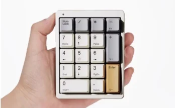 항상 베스트 Magicforce Mf17 키 기계 숫자 소형 키보드 컴퓨터 외부 녹차 사용자 정의 플러그 앤 풀 샤프트 키트 Rgb 다채로운 리뷰 해보겠습니다