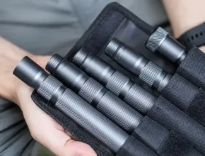 꾸준한 인기 접이식 다기능 하이킹 폴 야외 하이킹 캠핑 초경량 전술 세트 텔레스코픽 하이킹 폴 확인해보세요