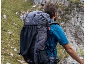 네이처하이크 등산 배낭 60+5L 캠핑 배낭 여행 가방 레인 커버가 있는 대용량 군사 등산 배낭